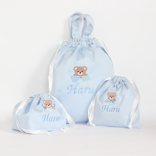 くまちゃんのお出かけ巾着袋シリーズ新発売!