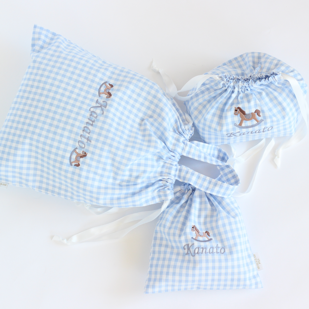 【ロッキングホース+名入れ刺繍】巾着袋3種類セット(チェック柄3色)