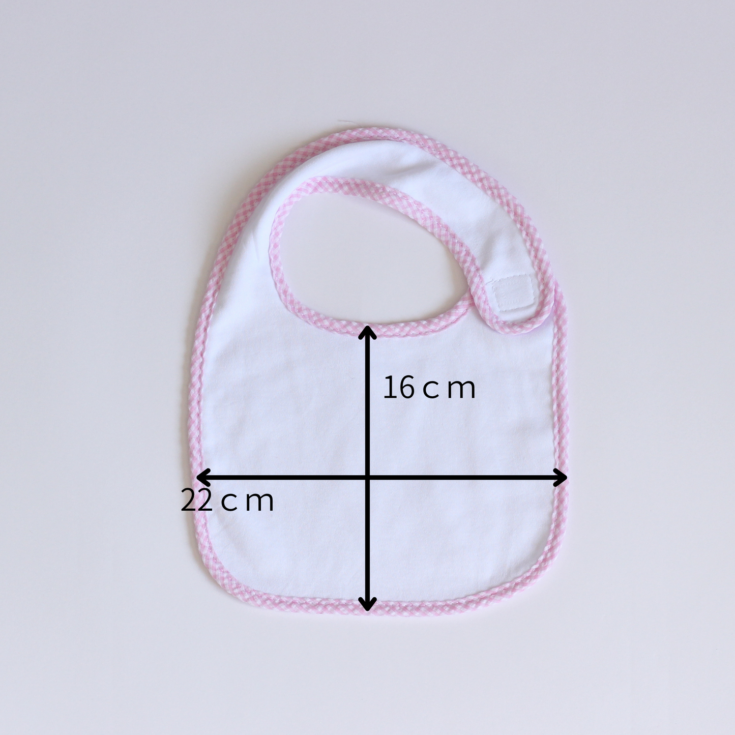 【選べるモチーフ+名入れ刺繍】ピンクギンガムチェックのビブ(スタイ)とバープクロス セット※首周り約34cmの大き目サイズ(対象月齢8か月頃~)