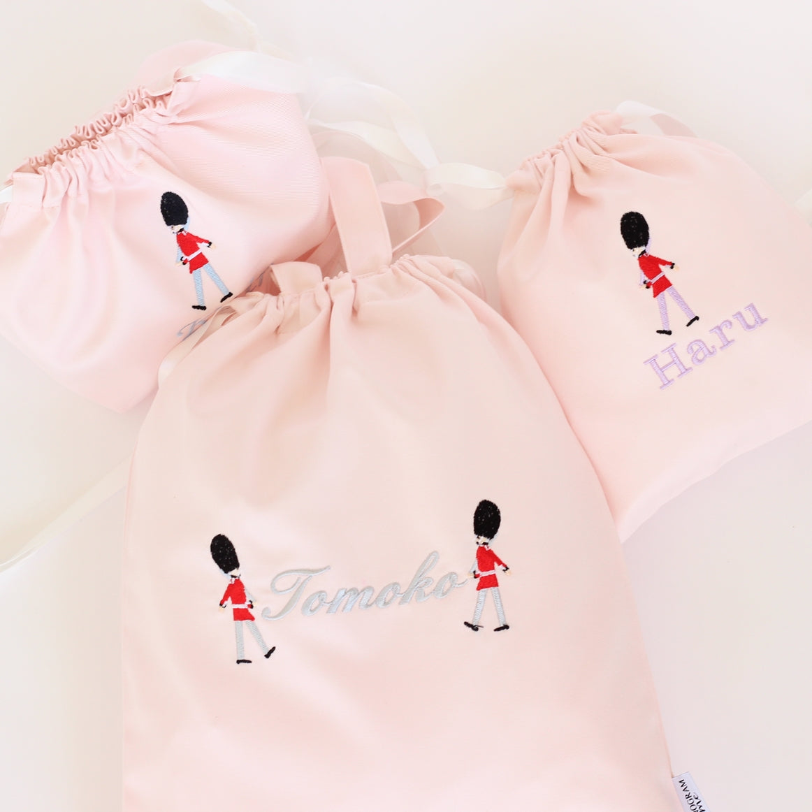 【Toy Solider兵隊さん+名入れ刺繍】巾着袋Sマチなし(4色)