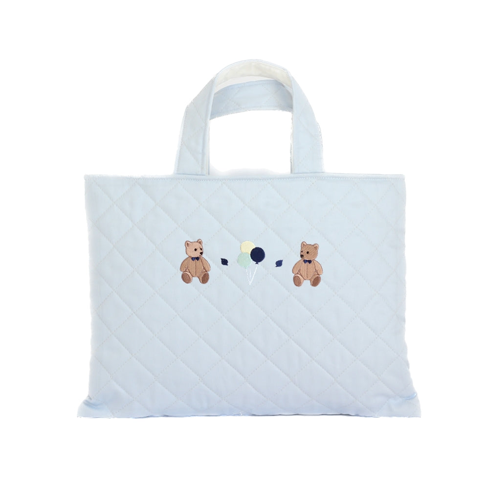 おすましくまちゃん刺繍のレッスンバッグ