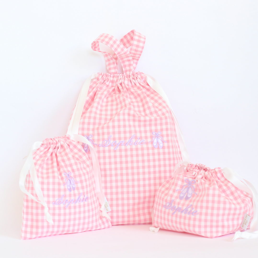 【選べるモチーフ＋名入れ刺繍】巾着袋3種類セット（チェック柄ピンク）