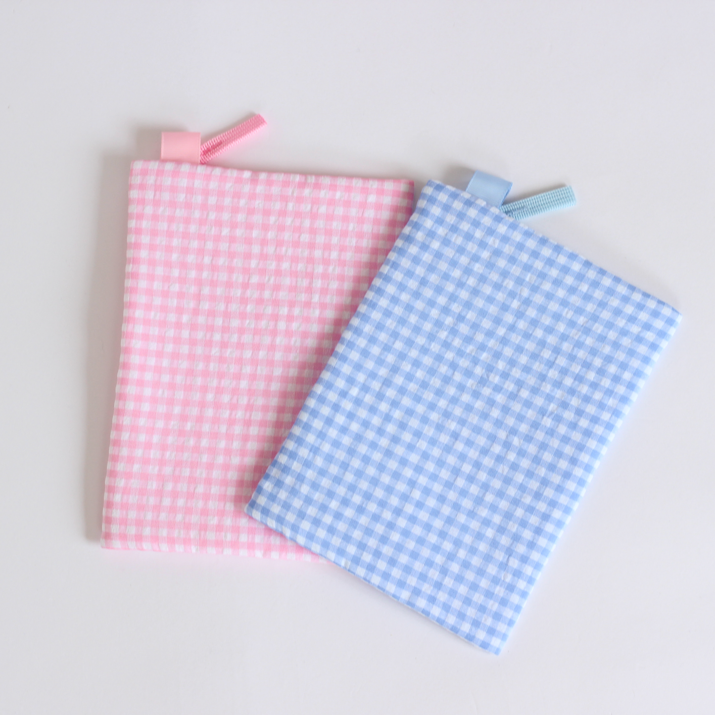【選べるモチーフ+名入れ刺繍】フラットポーチblue gingham check