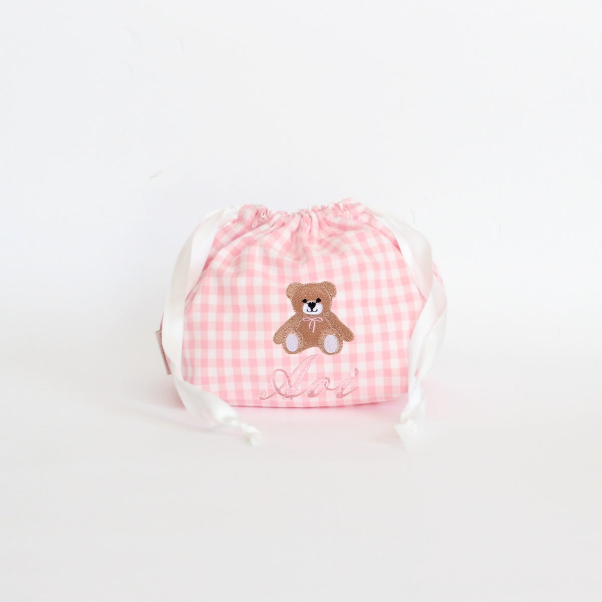 【選べるモチーフ＋名入れ刺繍】巾着袋Mマチ付きドローストリングバッグ（チェック柄ピンク）