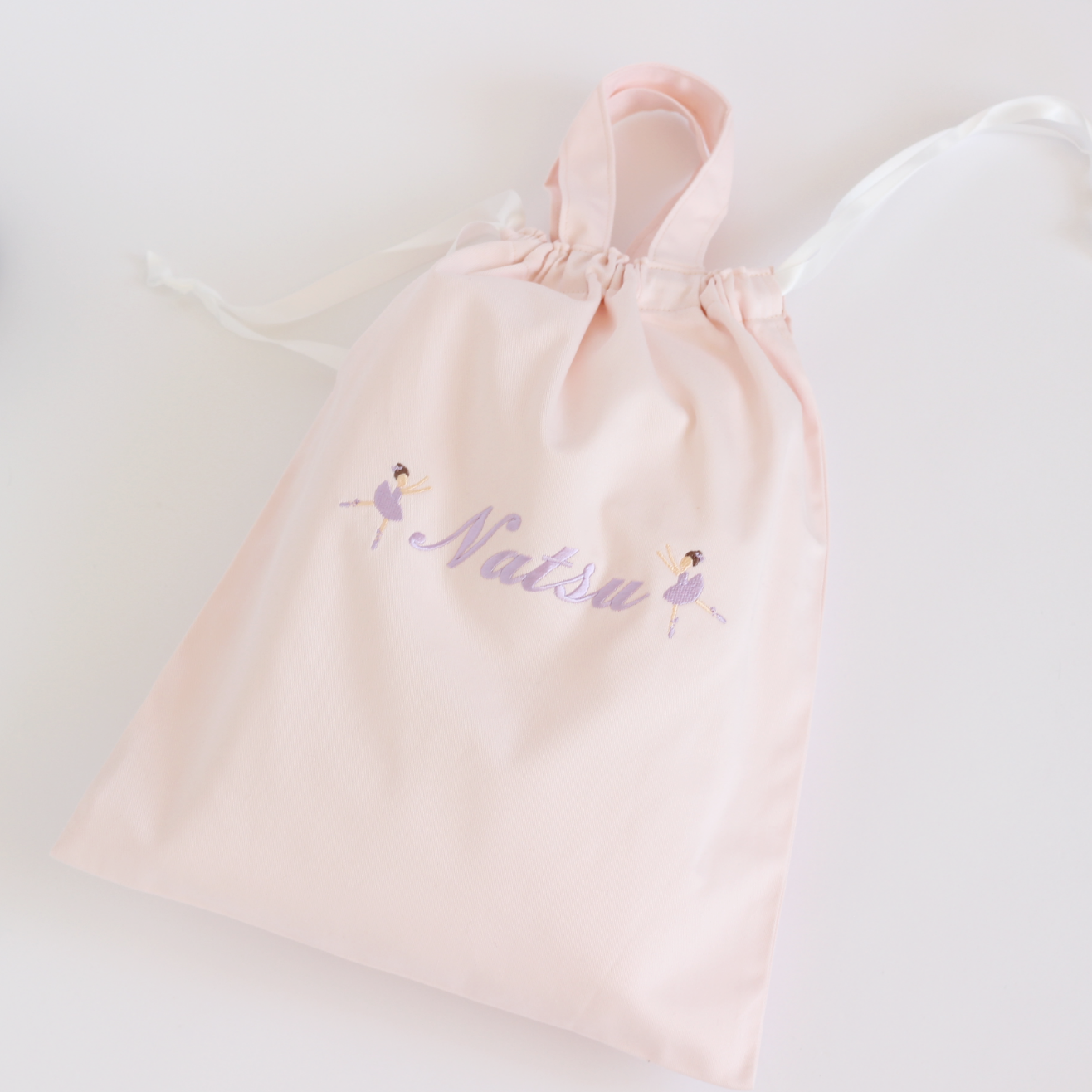 【踊るバレリーナちゃん+名入れ刺繍】巾着袋3種類セット（4色）