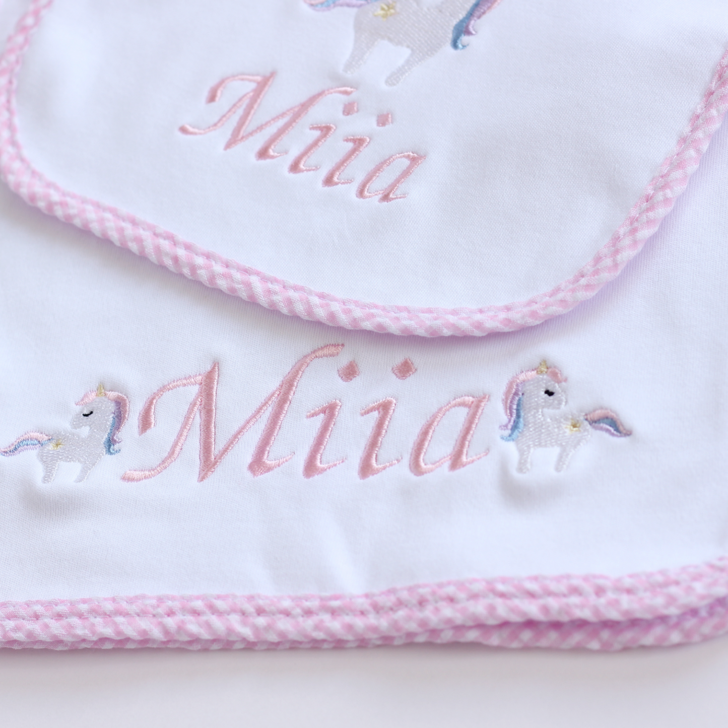 【選べるモチーフ＋名入れ刺繍】ピンクギンガムチェックのバープクロス
